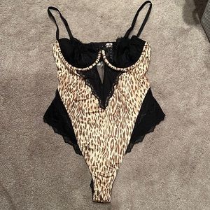 NWT Victoria’s Secret Dream Angels Lingerie